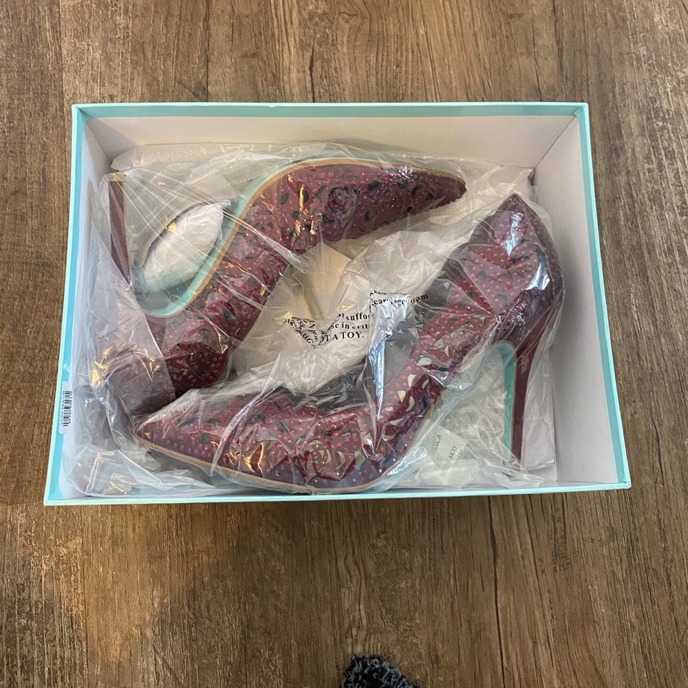 Betsey Johnson Maroon Rhinestone Heels - Picture 2 of 3